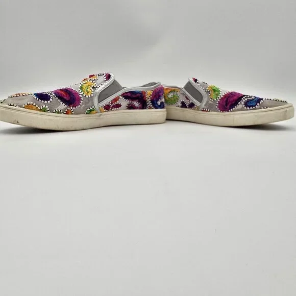 Wanted Womens Colorful Slip-On Sneakers Size 9.5 Multicolor Textile Pre-Owned - Picture 3 of 7